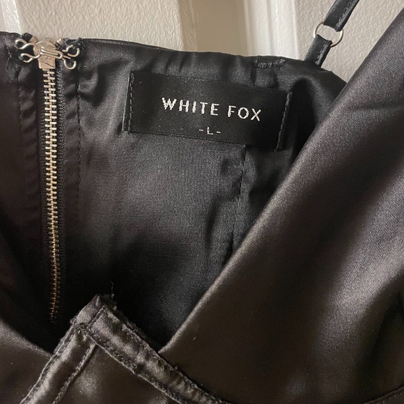 White Fox Boutique Acacia Bustier Top (Black) - Picture 5 of 5